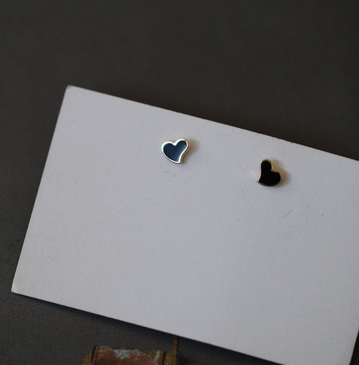 Tiny Gold Black Heart Stud Earrings, Small Black Heart Earrings, Tiny Gold Heart Studs, Minimalist, Helix/Tragus Studs, Gift for her, GE205