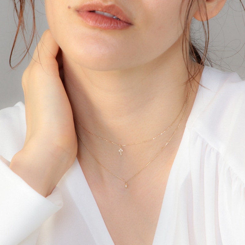 Dainty Perfume Bottle Necklace - Tiny Perfume Gold Necklace and Studs - Minimalist Cute Necklace for Everyday - Prefect Gift for Her GN04