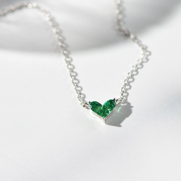 Dainty Emerald Heart Necklace, 14k White Gold Vermeil Emerald Green Necklace, Emerald Silver Choker, Three Green CZ join to Heart Shape GN03