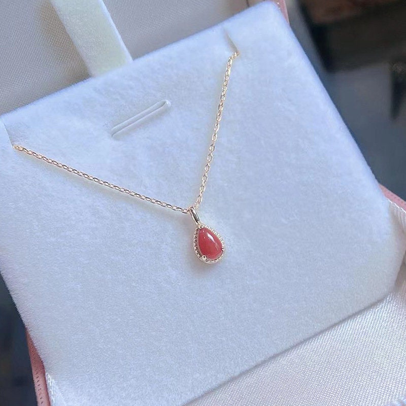 14k Gold Vermeil Red Onyx Waterdrop Necklace, Delicate Red Gemstone Necklace, Red Onyx Droplet Necklace, Gold Teardrop Pendant, Gift, GN26