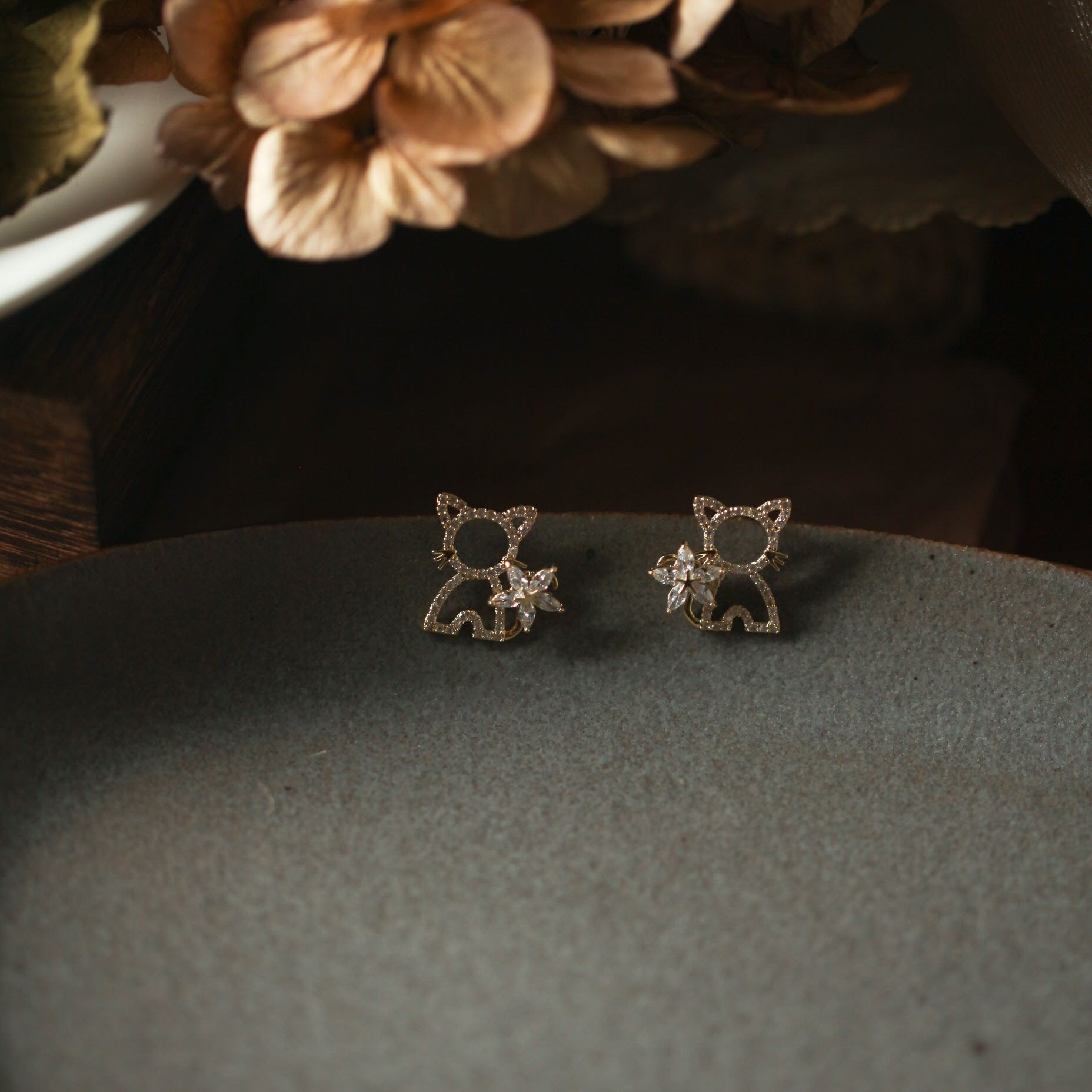 Dainty Gold CZ Cat Stud Earrings, Hollow-out Sparkly CZ Kitty Earrings, Minimalist Cute Cat Flower CZ Earring, Gifts for her, E52