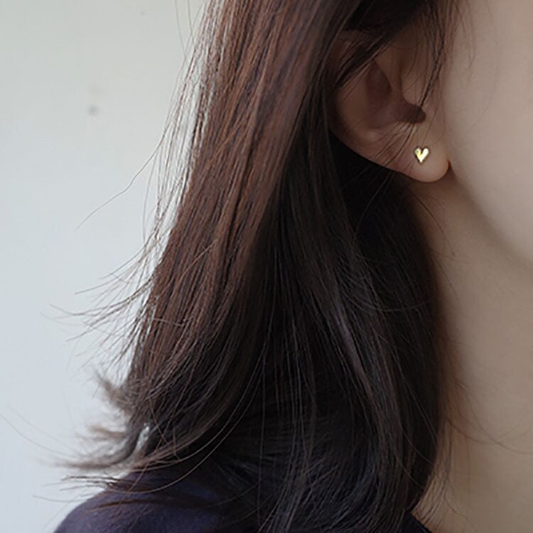Dainty Gold Heart Stud Earrings, Tiny Gold Heart Earrings, Minimalist Heart Studs, Helix/Tragus Studs, Perfect Gifts for Her, GE61