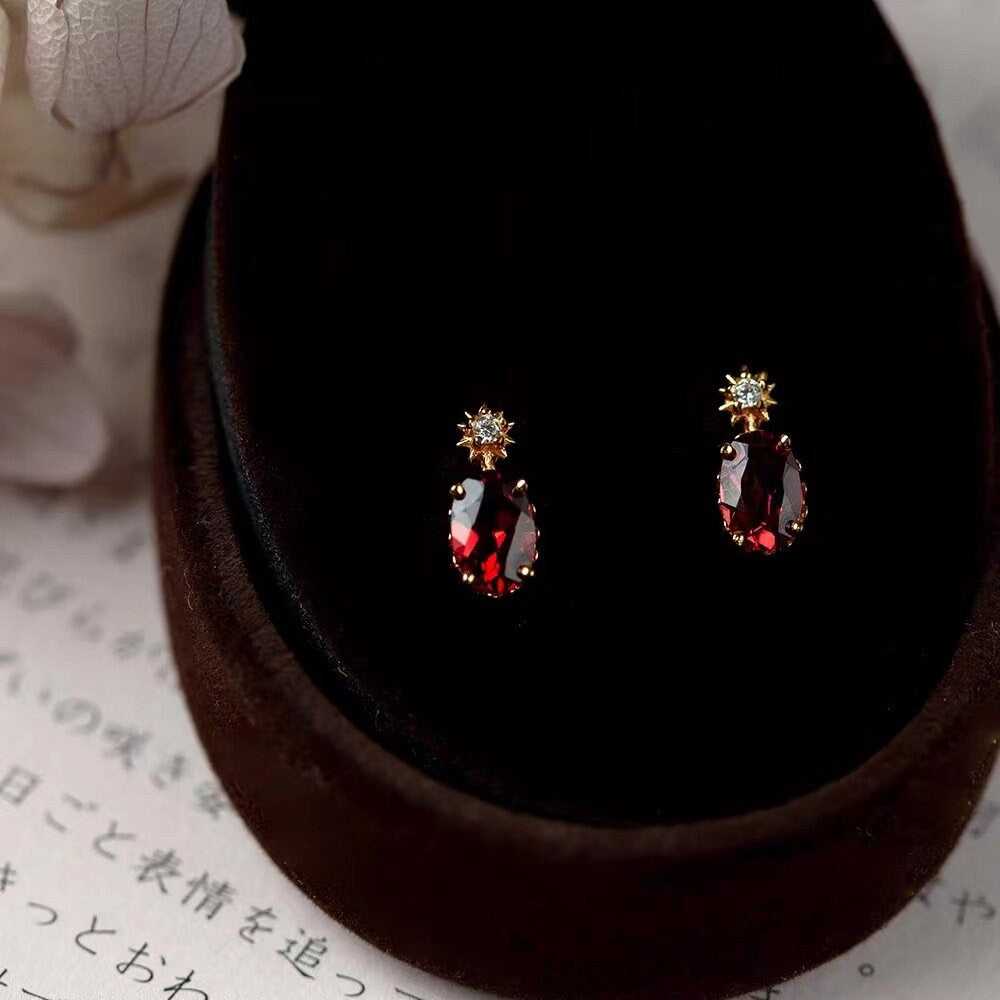Delicate Gold Oval Ruby CZ Stud Earrings, Pomegranate Red CZ Earrings, Tiny Gold Ruby Earrings, Minimalist Geometry Earrings, Gifts, GE121