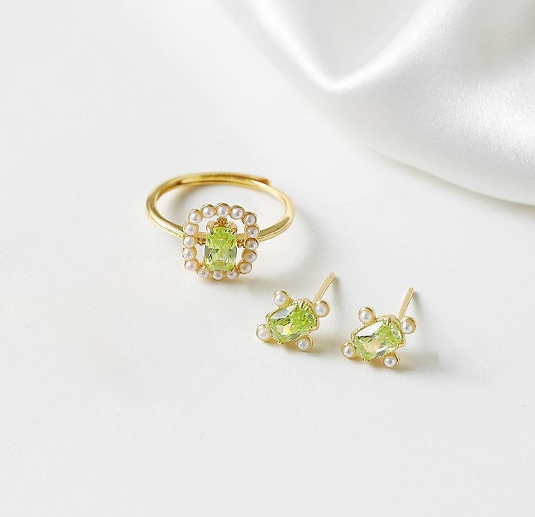 14k Gold Vermeil Olive Green CZ Stud Earrings, Gold Green CZ Earring, Cross Pearl Earrings, Oval Green Studs, Minimalist Earring, Gift GE116