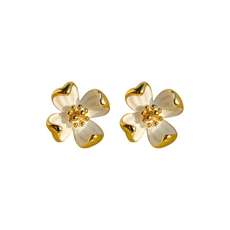 Dainty Gold Dog Wood Flower Earrings, Delicate Flower Earrings, Gold Vermeil Dog Wood Studs, Birth flower Earrings, Minimalist, Gift, GE160