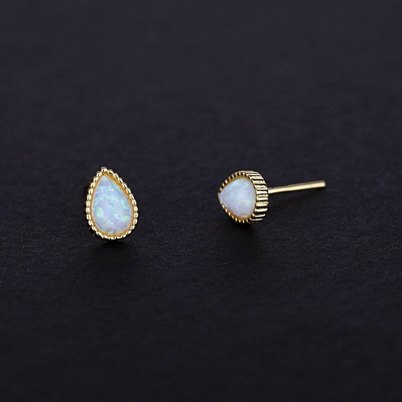14k Gold Vermeil Tiny Opal Stud Earrings, Oval Opal Earrings, Gold Opal Earring, Gold Oval Studs, Minimalist Opal Studs, Gift for her, GE130