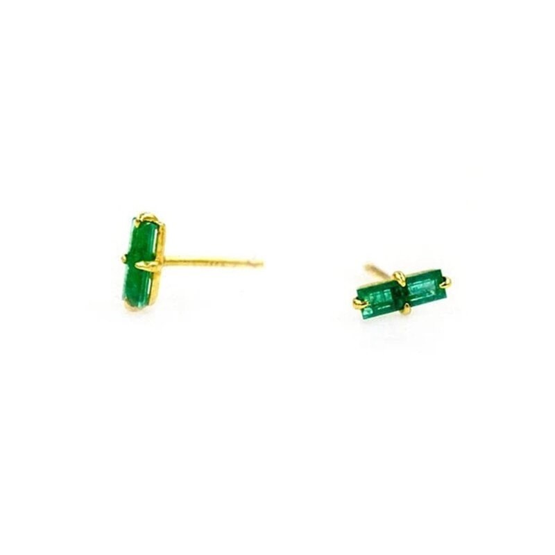 Rectangle Emerald CZ Stud Earrings, Tiny Emerald Earrings, Green CZ Gold Earrings, Helix/Tragus Earrings, Minimalist Emerald Studs, GE159