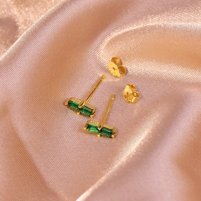 Rectangle Emerald CZ Stud Earrings, Tiny Emerald Earrings, Green CZ Gold Earrings, Helix/Tragus Earrings, Minimalist Emerald Studs, GE159