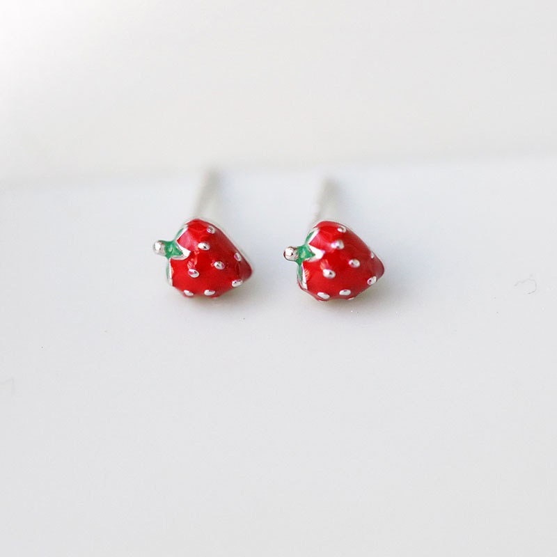 Sterling Silver Strawberry Earrings, Tiny Strawberry Studs, Fruit Earrings, Fruit Jewelry, Minimalist Earrings, Gift for her, GE171