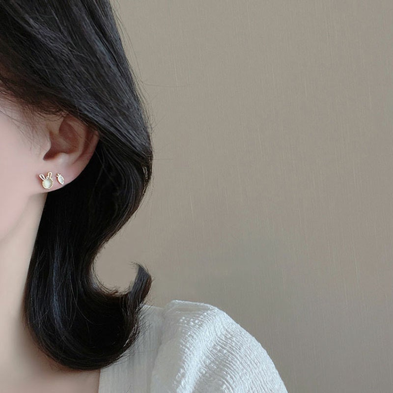 Gold Cat's Eye Bunny & Carrot Stud Earrings, Rabbit Earrings, Carrot Earrings, Minimalist Gold Mismatched Earrings, Gift for her, GE180