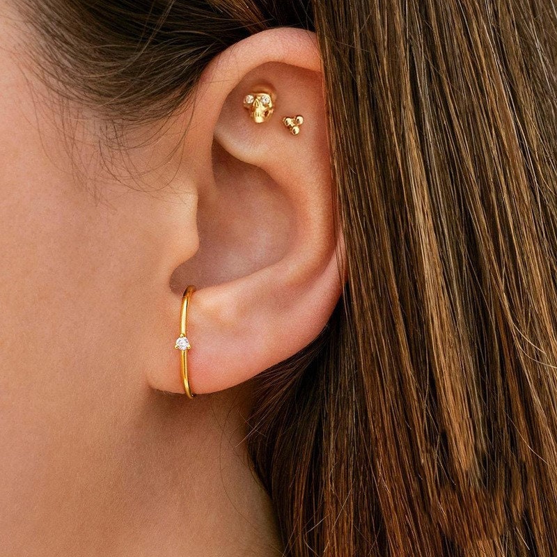 Teeny Three Ball Stud Earrings, Dainty Triple Dot Earrings, Extra Tiny Three Ball Stud, Tiny Dot Earring, Helix Earrings, Gift for her GE223