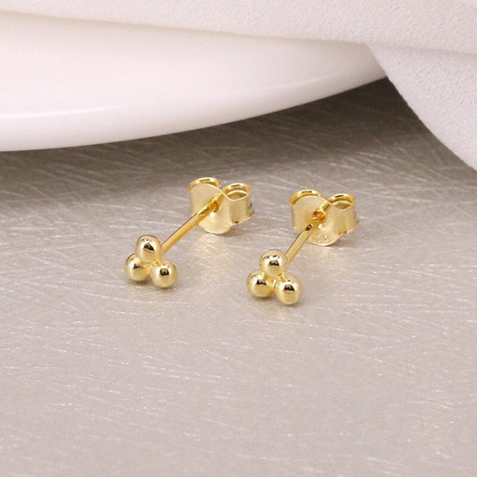 Teeny Three Ball Stud Earrings, Dainty Triple Dot Earrings, Extra Tiny Three Ball Stud, Tiny Dot Earring, Helix Earrings, Gift for her GE223