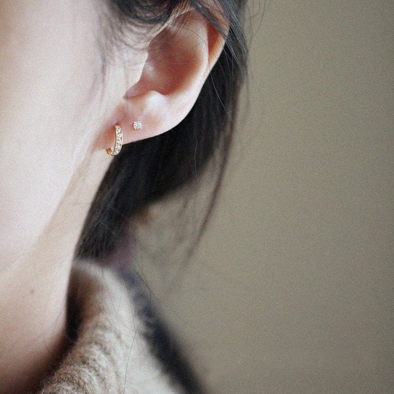 14k Gold Vermeil CZ Hoop Earrings, Sparkly CZ Hoop Earring, Simple/Classic Hoop Earring, Minimalist Chic Hoop Earring, Gift for Her, GE237