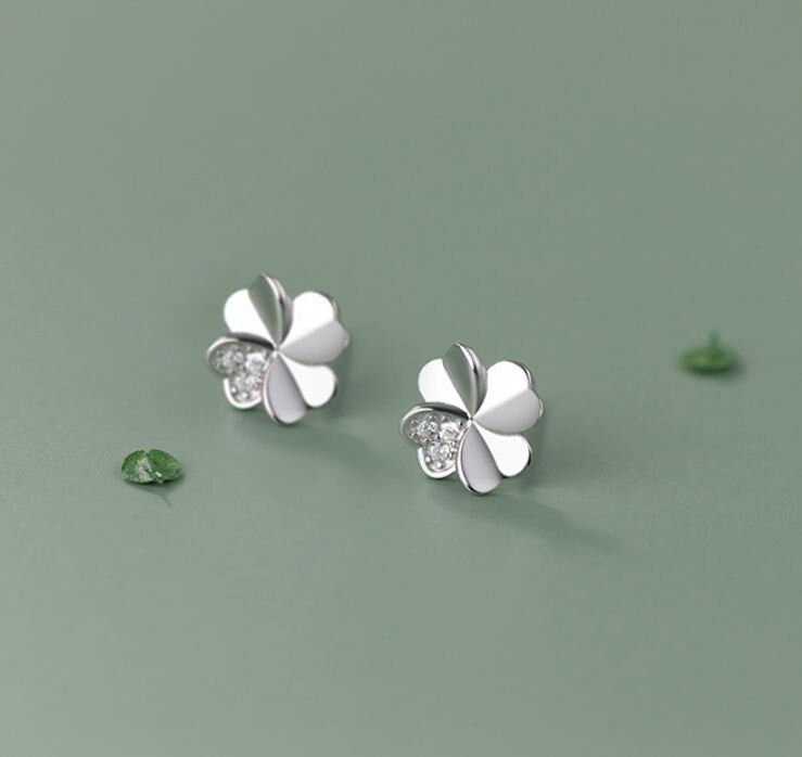 Silver Four Leaf Clover Earrings, S925 Silver Lucky Flower Stud Earrings, Sparkly CZ Flower Earrings, Natural Earring, Gift for her, GE232
