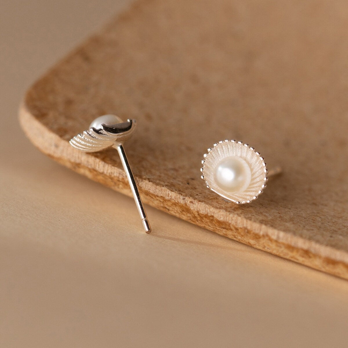 925 Silver Shell Pearl Stud Earrings, Minimalist Shell-shaped Earring, Pearl Paving Shell Earring, Pearl Shell Studs, Gift for her, GE255