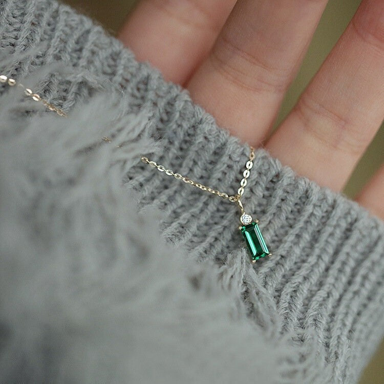 Baguette Emerald CZ Necklace, Dainty 14k Yellow Gold Plated 925 Silver Necklace, Small Gold Emerald Choker, Minimalist Necklace, Gifts, GN14