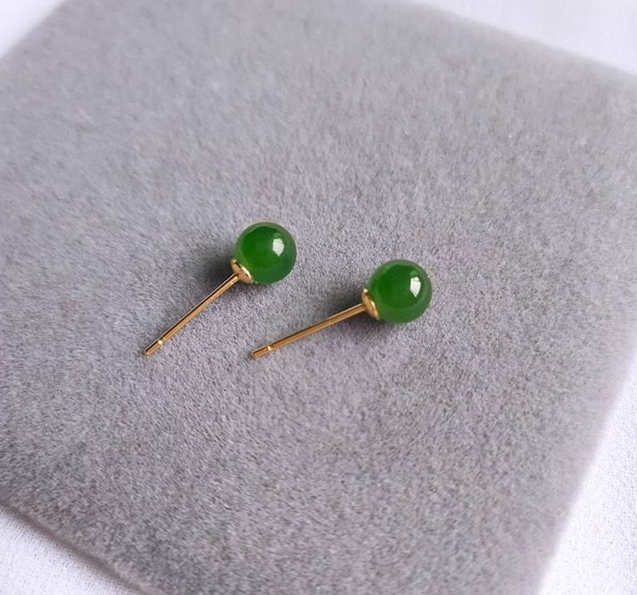 Genuine Jade Stud Earrings, Real Jade Earring, 6mm * Natural Jade Studs, Green Jade Earring, Helix Jade Earring, Gift for her/Friend, GE260