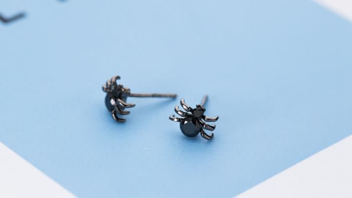 Black Spider Stud Earrings, Spider Insect Earrings, Black Gold Plated 925 Silver Spider Earring, Unique Earrings, Gift for Him/Her, GE270