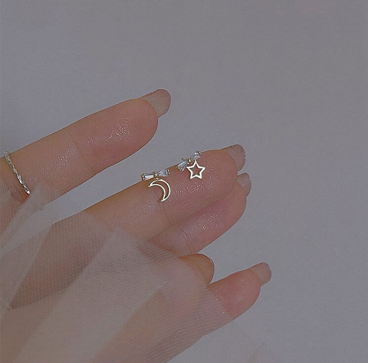 925 Silver CZ Bow Moon & Star Earrings, Mismatched Star Moon Earrings, Dainty CZ Bow Star Moon Studs Asymmetrical Earring Gift for her GE284