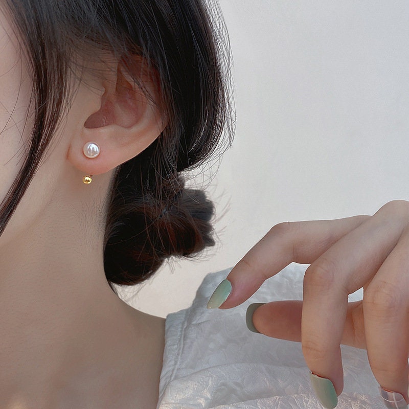 20G Gold Fresh Water Pearl Screw Back Earrings, Tiny Pearl Earrings, Helix Earring, Minimalist Silver Pearl Earring, Gift for her, GE291