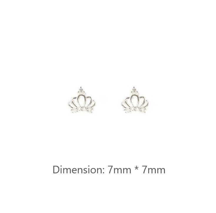 925 Silver CZ Crown Stud Earrings, Silver Crown Earrings, Tiny Crown Earring, Helix Earrings, Minimalist Earring, Perfect Gift for her GE292