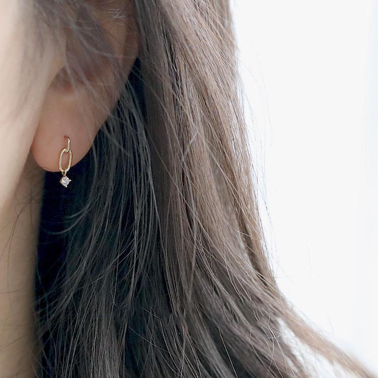 Gold CZ Rectangle Earrings, Small Rectangle CZ Drop Earring, CZ Drop Earrings, Minimalist Geometry Earrings, Gift for her, GE302