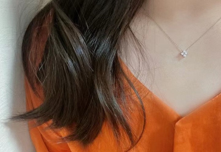 14k Gold Vermeil Lucky Clover Necklace, Gold Flower Necklace, Dainty Flower Pendant, Minimalist Flower Charm, Perfect Gift for her, GN88
