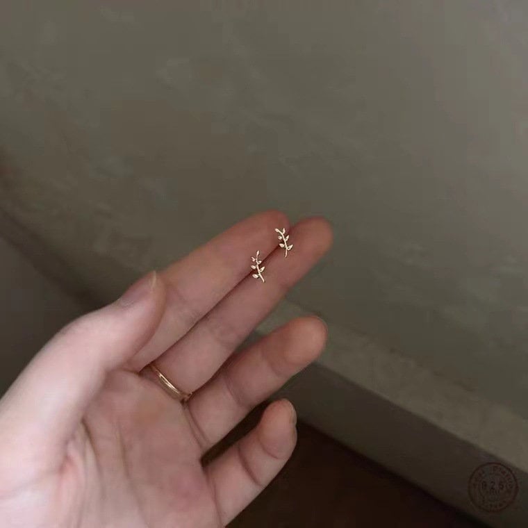 9k Solid Gold Leaf Earrings, 9k Gold Branch Earrings, Solid Gold Minimalist Leaves Earring, Timeless dainty solid gold earring, Gift for her